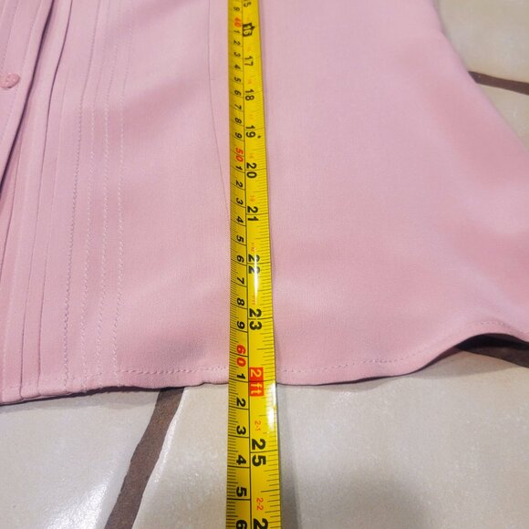 Jones New York Silk Blouse Warm Pink Cap Sleeve with Pintuck Accents - Size 14 - Picture 10 of 11